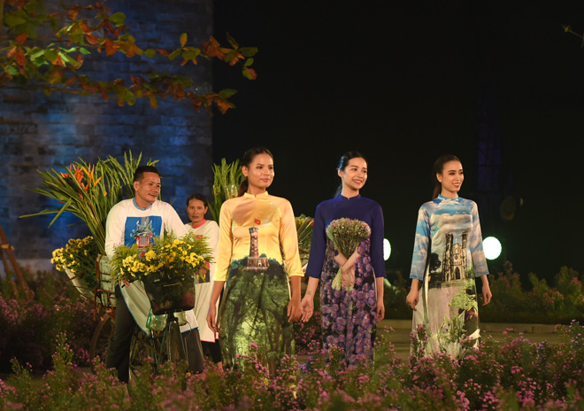 Trình diễn “Tinh hoa áo dài Việt Nam” ảnh 11